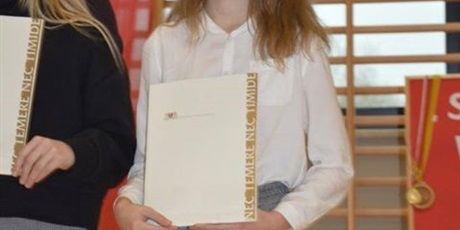 Powiększ grafikę: Uczennica naszej szkoły z nagrodą prezydenta Gdańska
